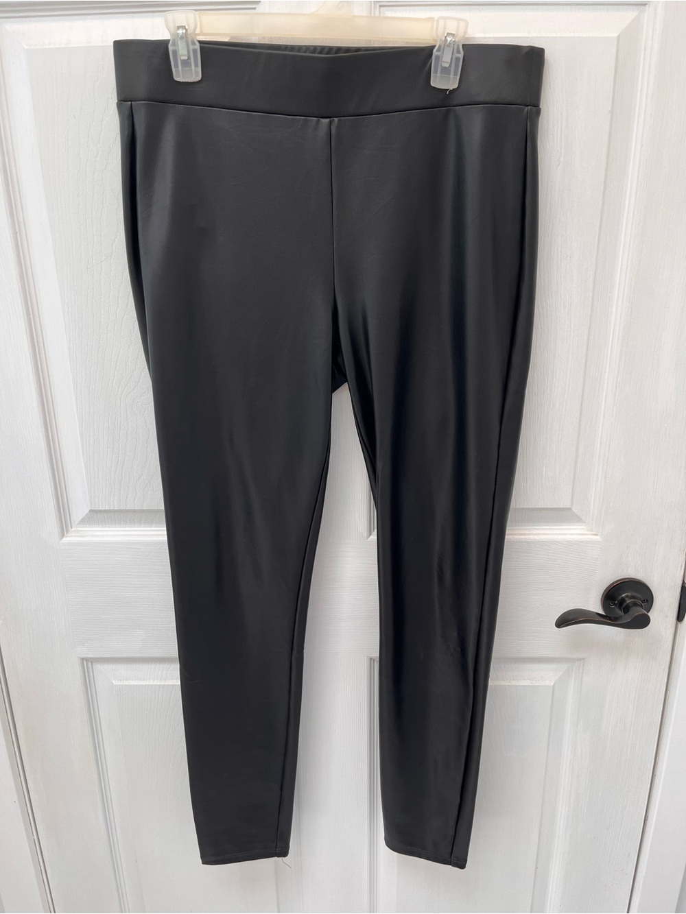 LOFT Black Faux Leather Pull On Leggings Large Tall Mob Wife Maximalist Edgy